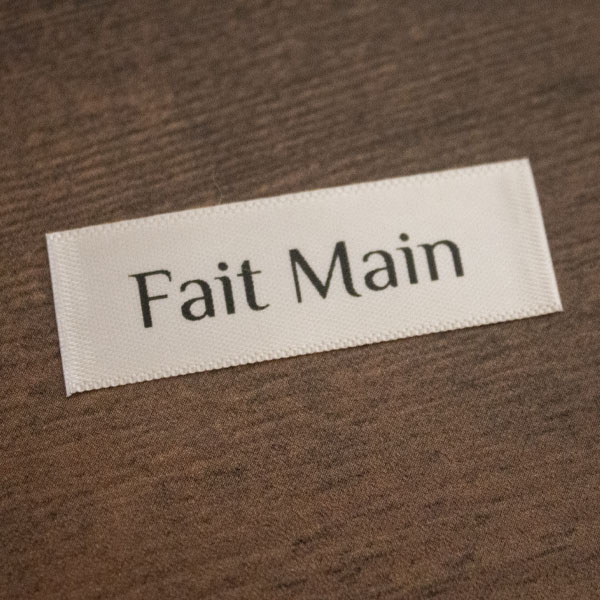 Etiquette tissu avec mention"fait main" en francais