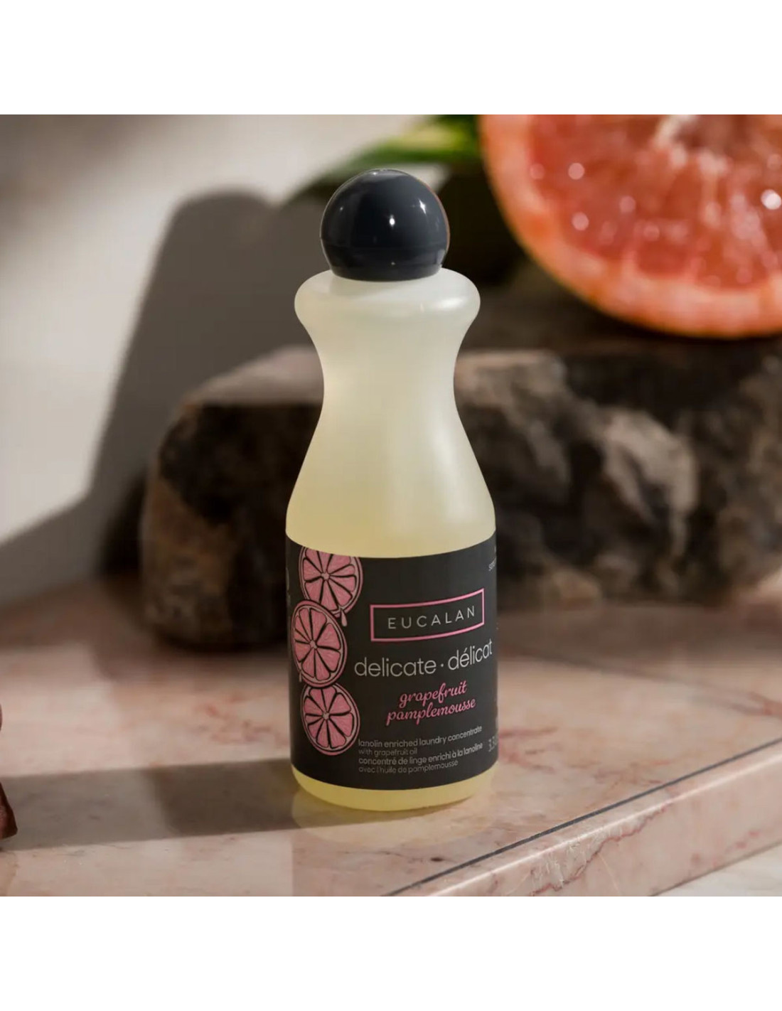 Flacon de Lessive Eucalan 100ml pamplemousse sans rinçage doux